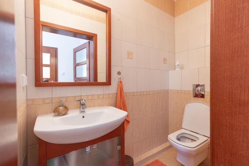 Apartment In The Heart Of Γκντανσκ Εξωτερικό φωτογραφία